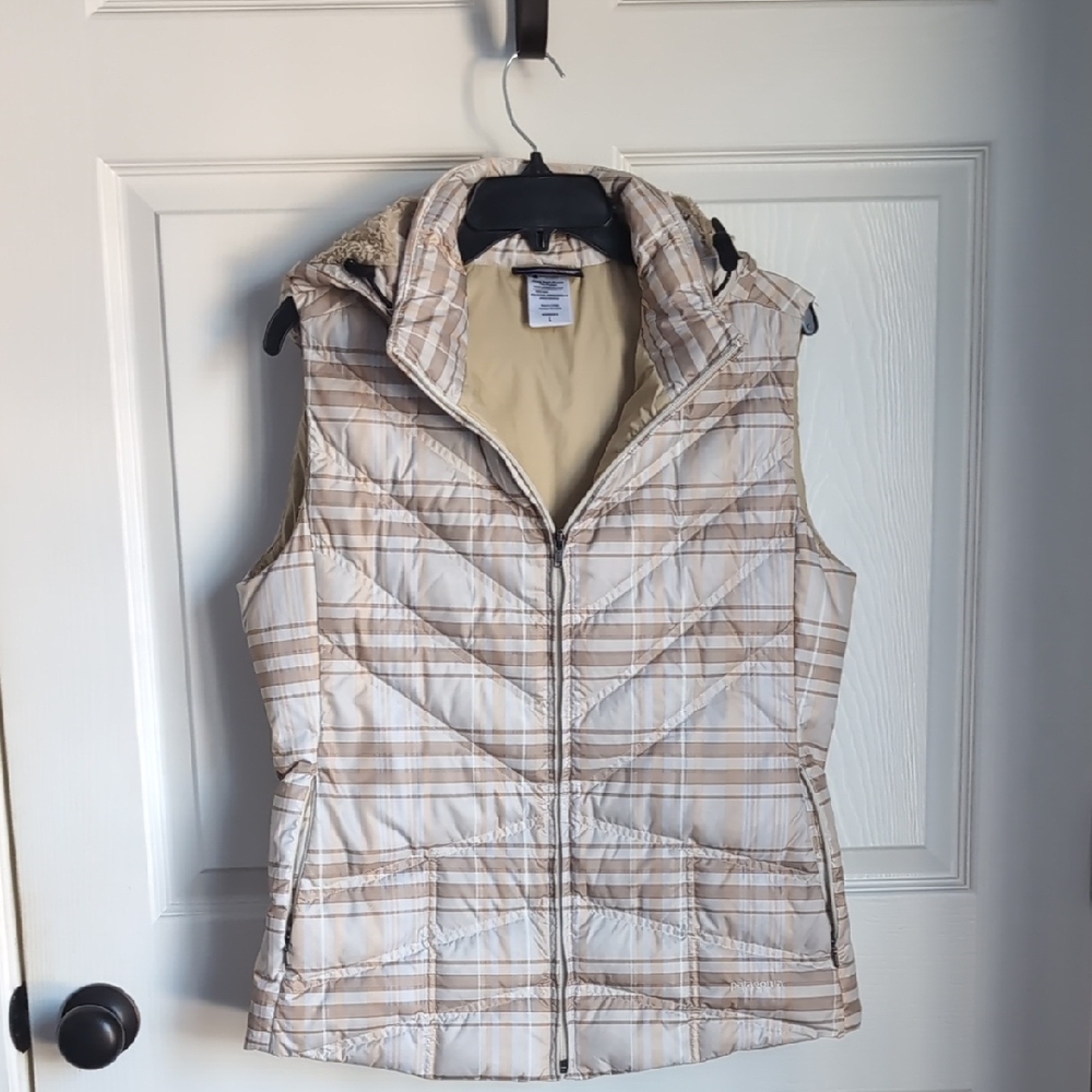 Patagonia Plaid Tan Women's Vest